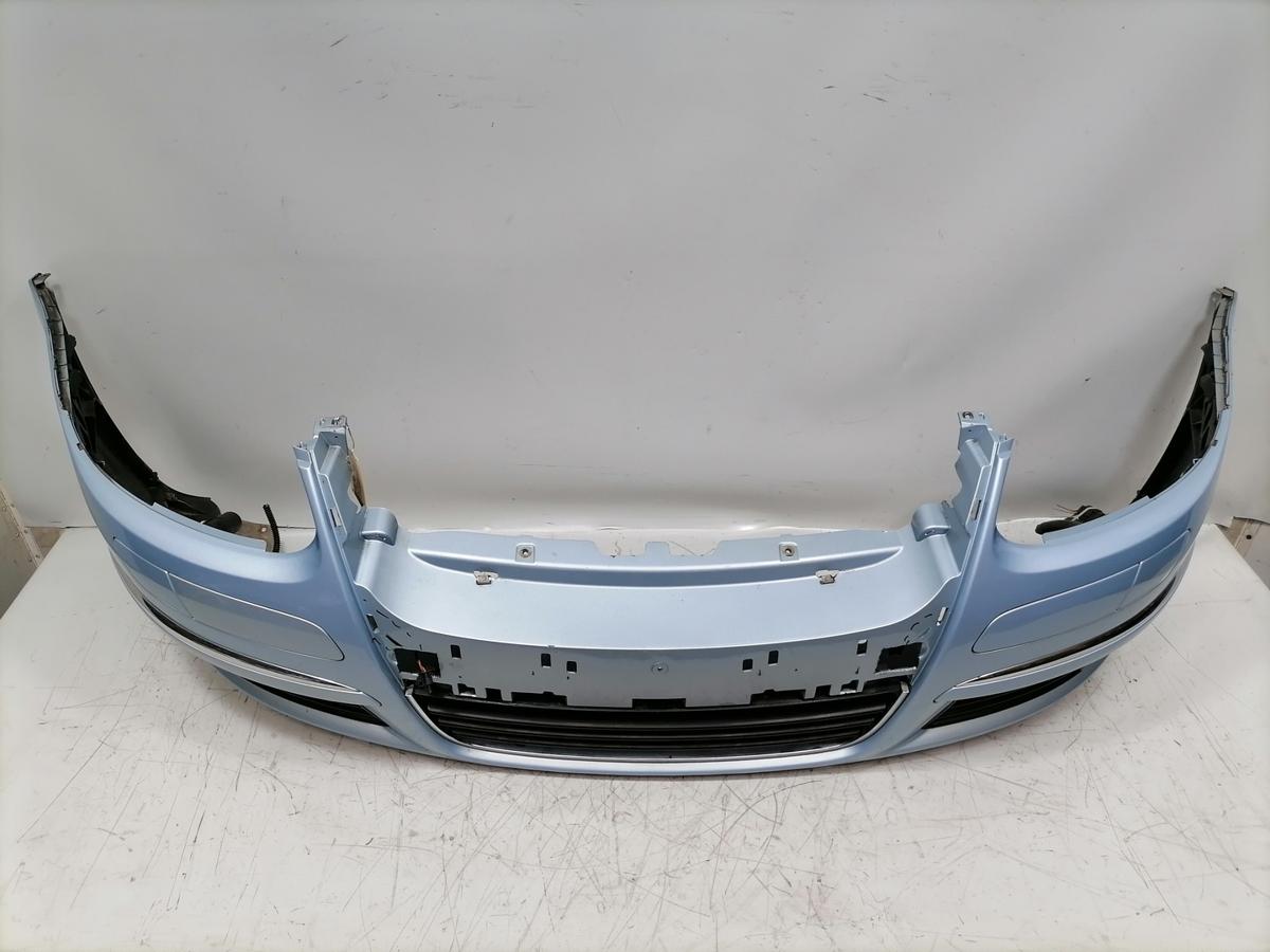 VW Golf 5 original Sto&szlig;stange Stossf&auml;nger vorn LP5X Heaven Blue Bj.2009